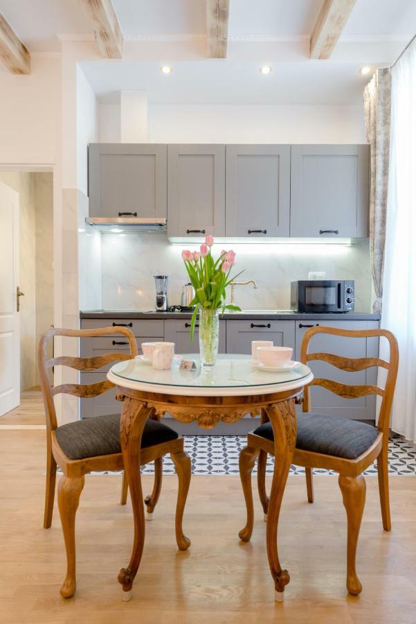 ספליט Le Monde Luxury Accommodation מראה חיצוני תמונה