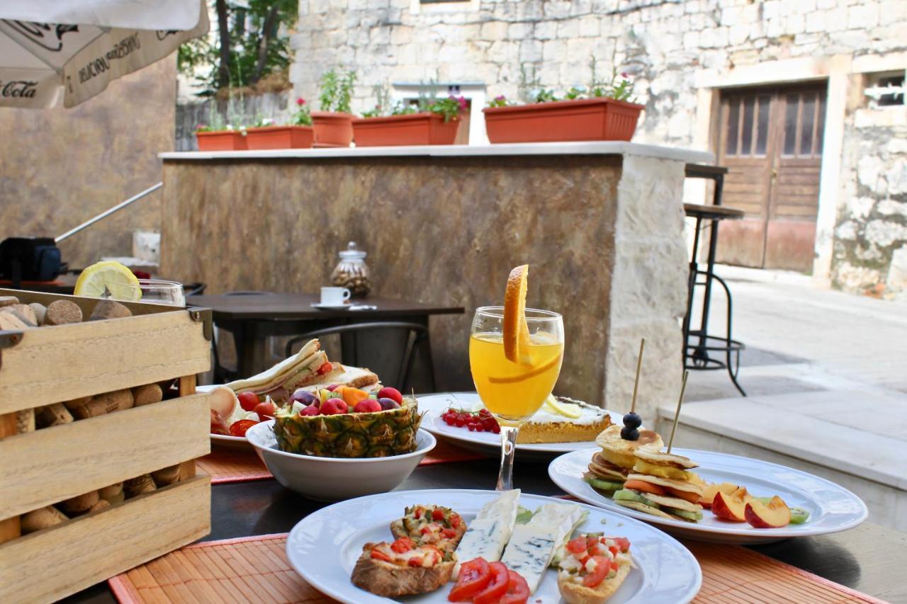 ספליט Le Monde Luxury Accommodation מראה חיצוני תמונה